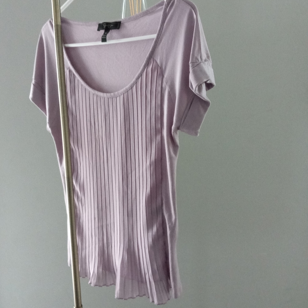Jessica Simpson flutter sleeve top